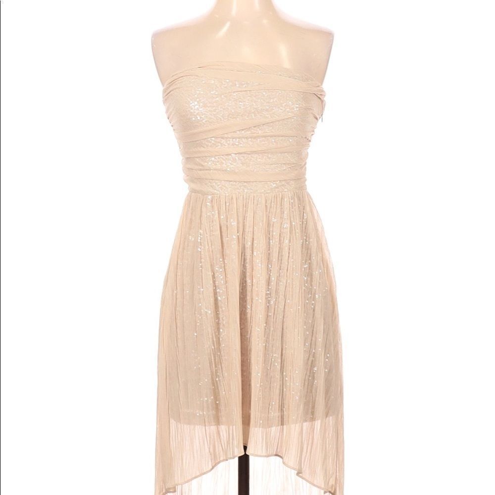✨HP✨Express Strapless High Low Cocktail Dress ✨ - Picture 2 of 7
